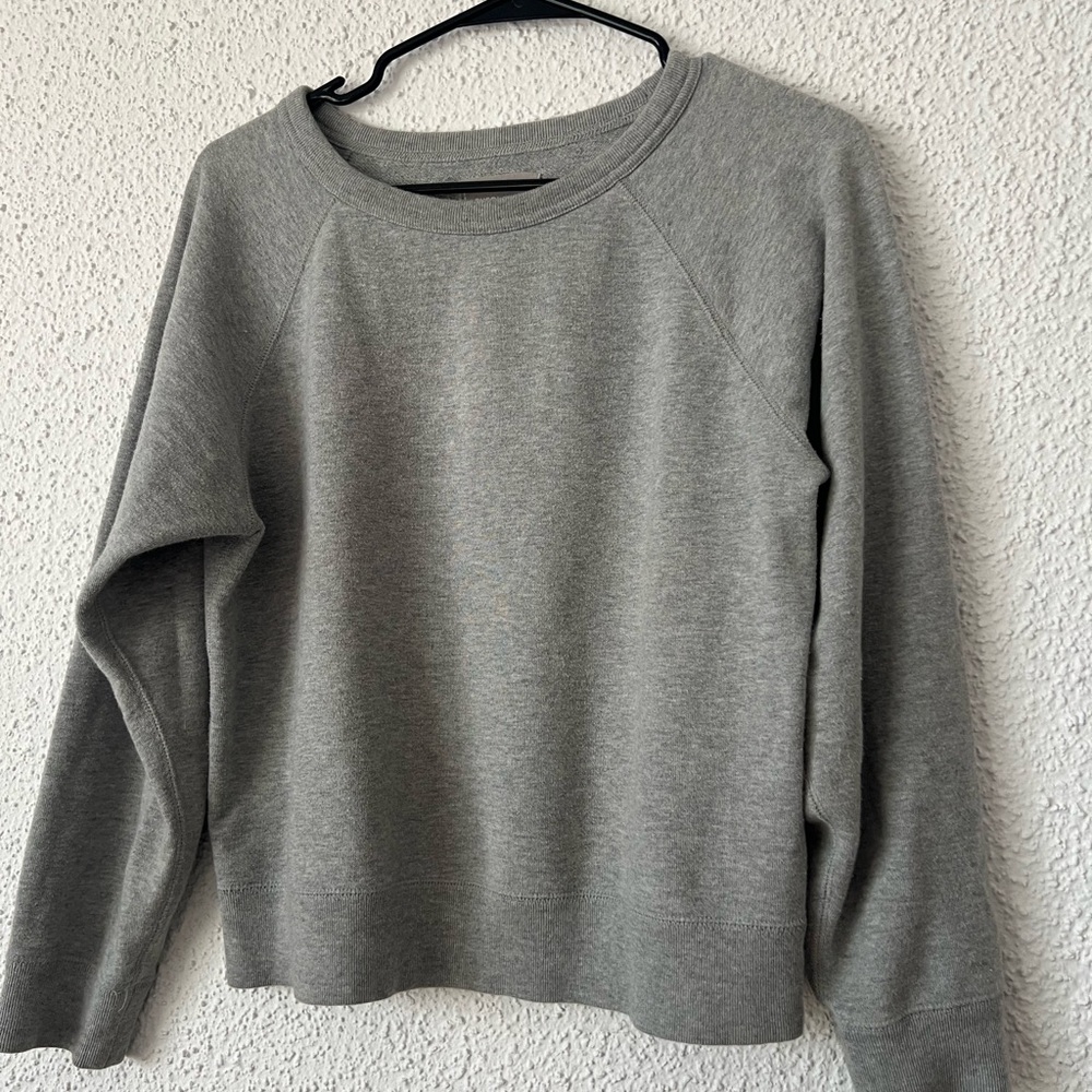 Everlane Heather Gray sweatshirt